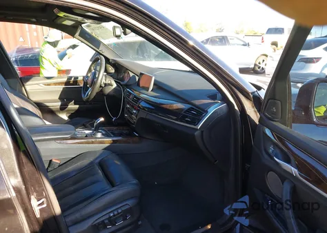 2015 BMW X5 xDrive35I из США, поврежденный, VIN 5UXKR0C59F0P07403